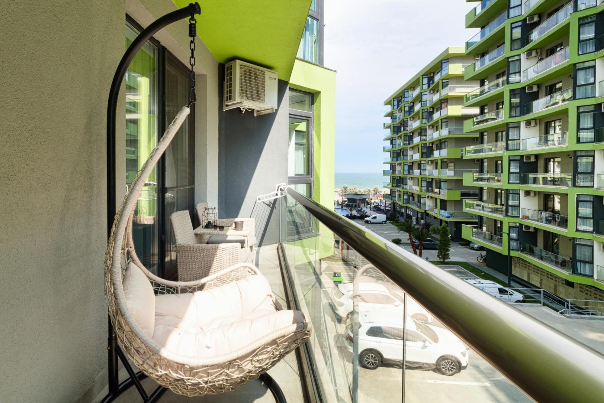 Purple Onyx - Pool & Spa Beach Resort Năvodari Εξωτερικό φωτογραφία
