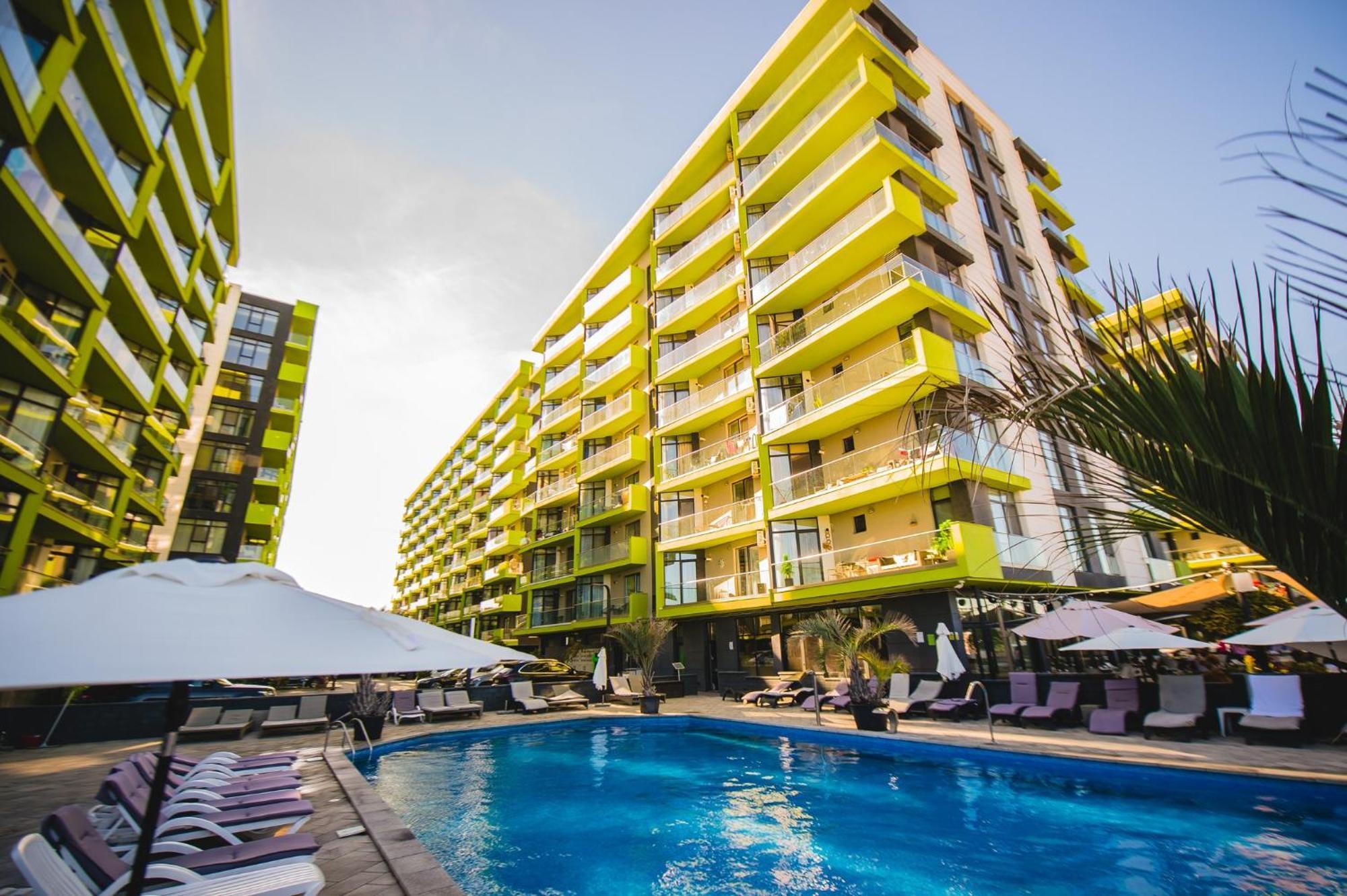 Purple Onyx - Pool & Spa Beach Resort Năvodari Εξωτερικό φωτογραφία