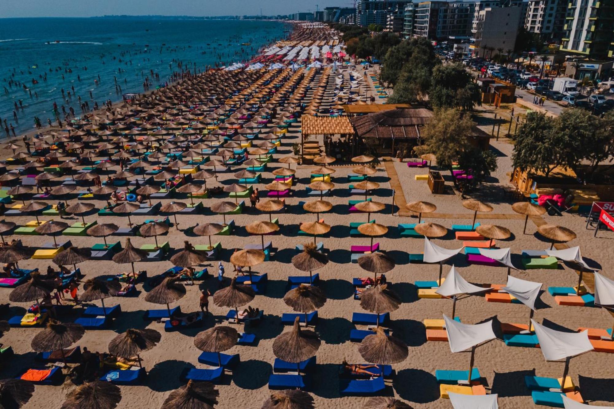 Purple Onyx - Pool & Spa Beach Resort Năvodari Εξωτερικό φωτογραφία