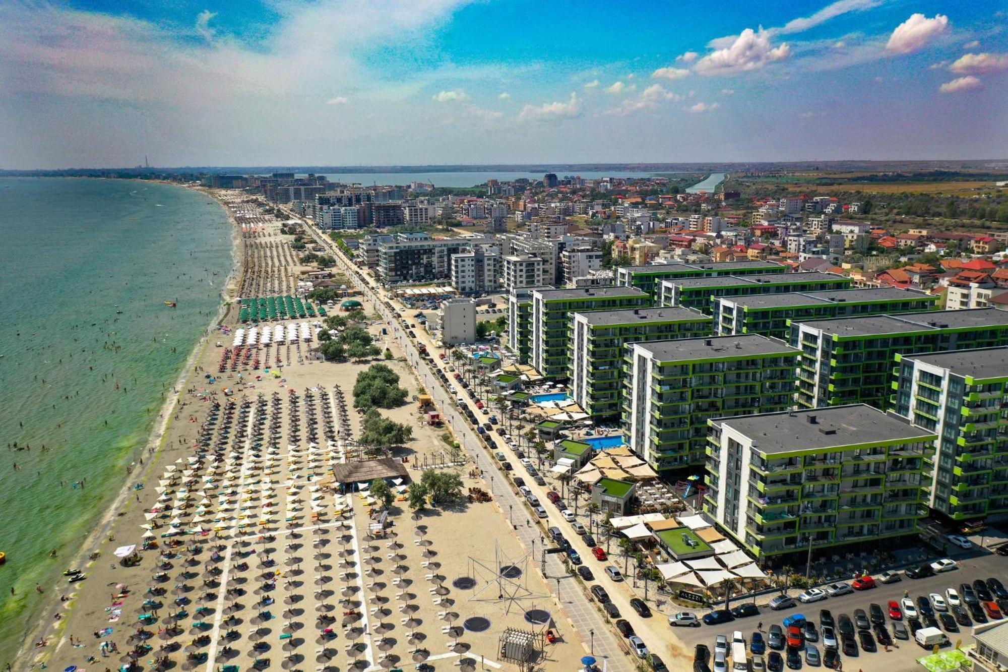 Purple Onyx - Pool & Spa Beach Resort Năvodari Εξωτερικό φωτογραφία