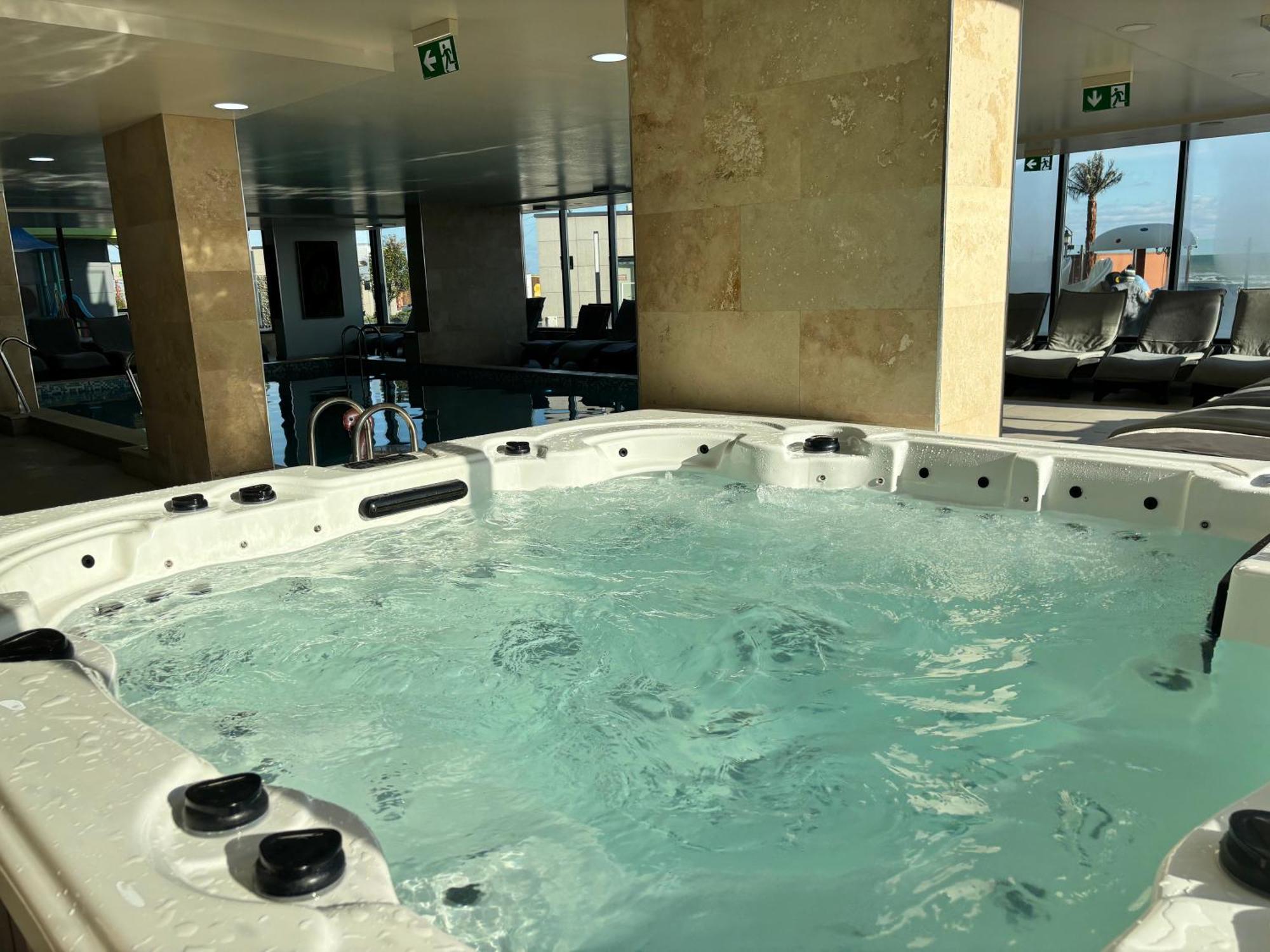Purple Onyx - Pool & Spa Beach Resort Năvodari Εξωτερικό φωτογραφία