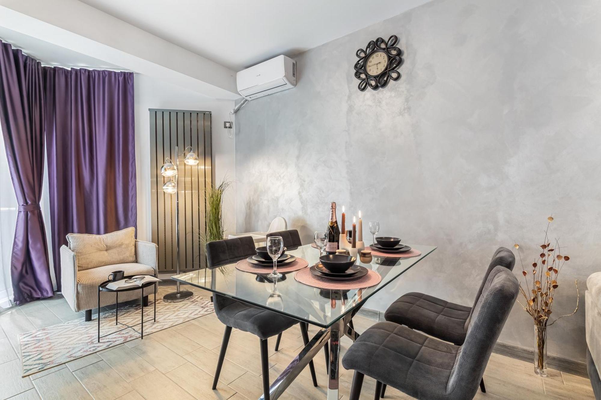 Purple Onyx - Pool & Spa Beach Resort Năvodari Εξωτερικό φωτογραφία